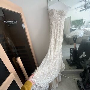 Beaded Italian Lace Sleeveless Wedding Dress